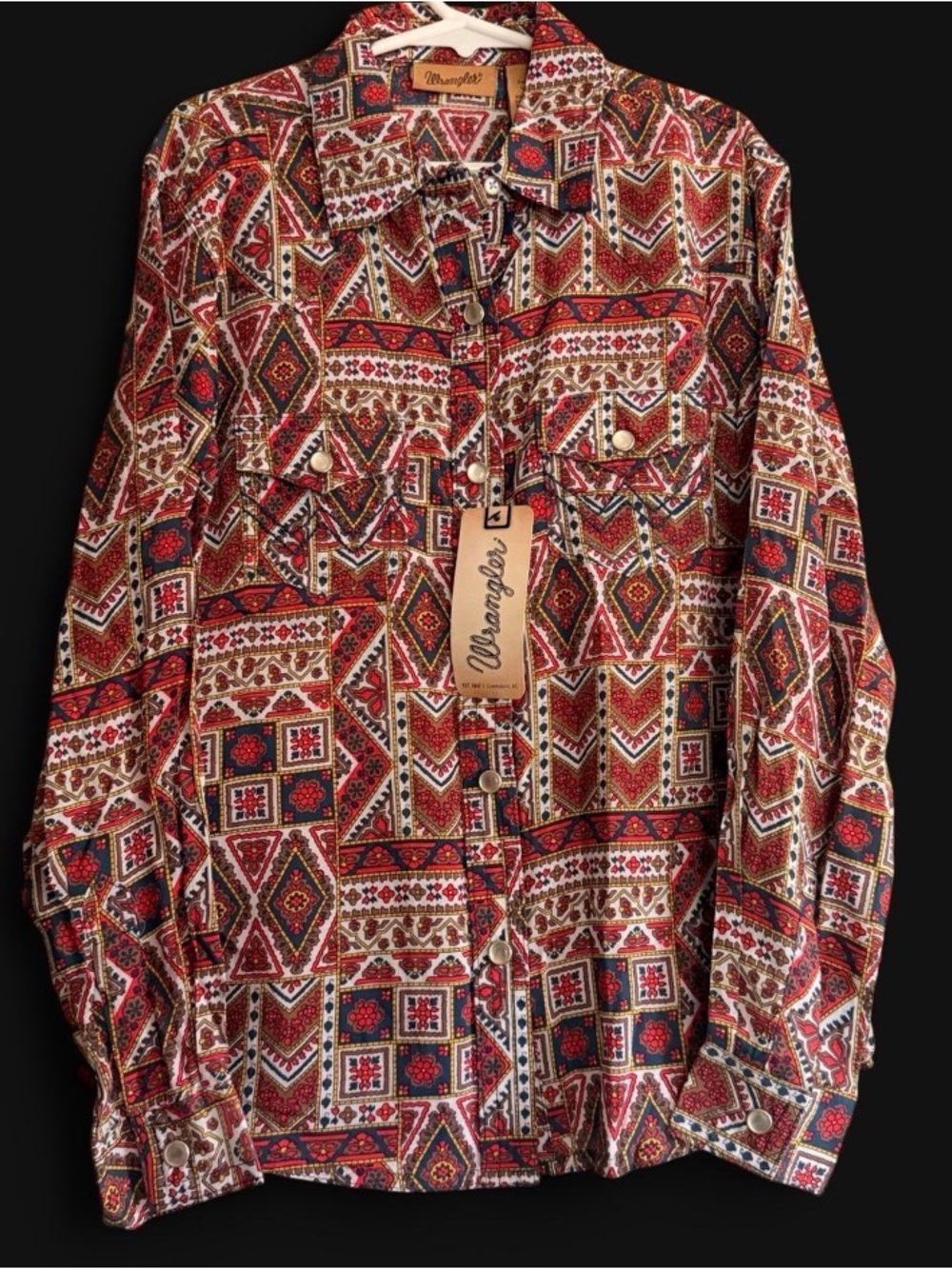 NWT Wrangler Youth Western
Pearl Snap Shirt Aztec Geometric Multicolor Large